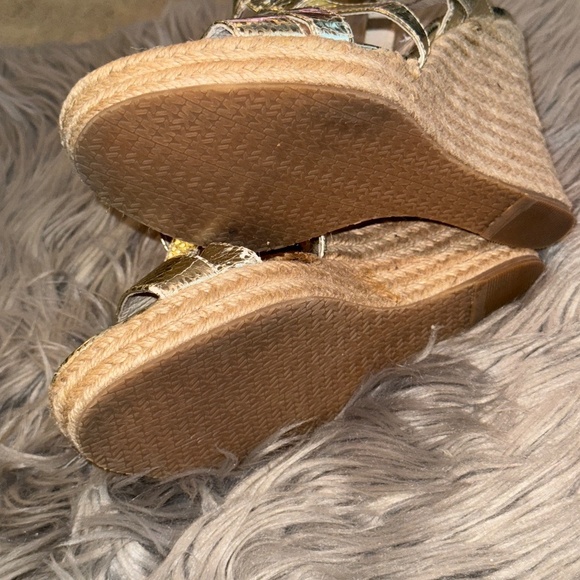 EUC Michael Michael Kors Gold Palm Beach Espadrille Wedge Size 9.5 - Picture 9 of 12